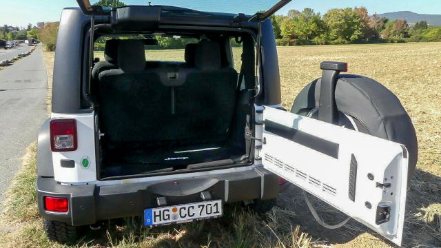 Jeep_wrangler_032